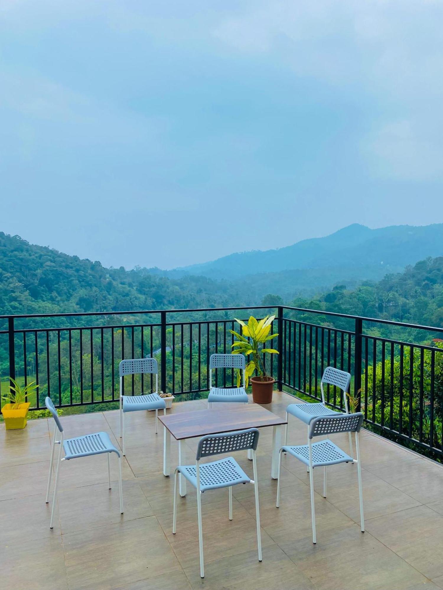 Misty Hideout Bed & Breakfast Kakkadampoyil Dış mekan fotoğraf