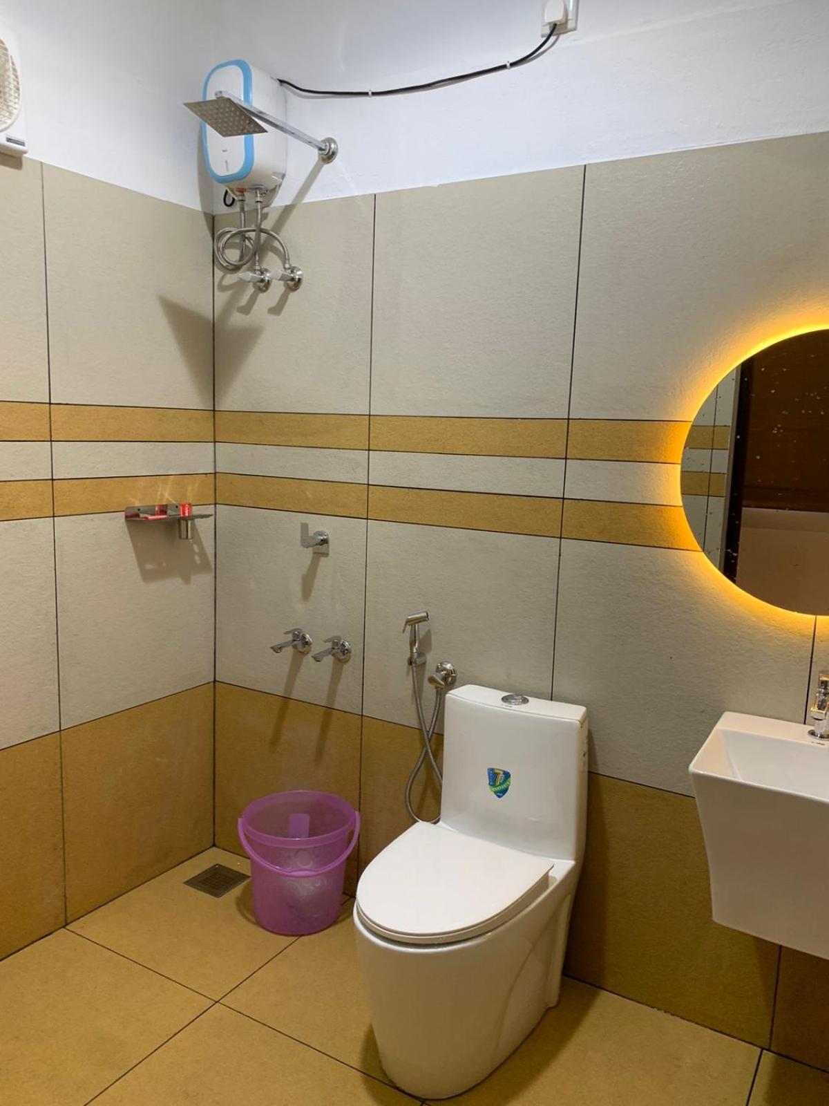 Misty Hideout Bed & Breakfast Kakkadampoyil Dış mekan fotoğraf