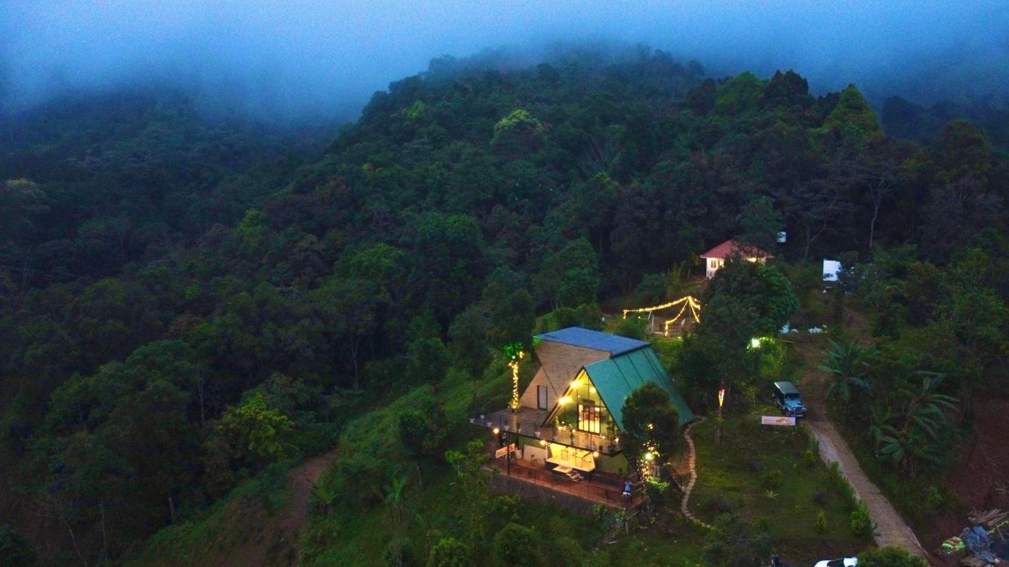 Misty Hideout Bed & Breakfast Kakkadampoyil Dış mekan fotoğraf