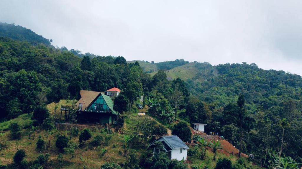 Misty Hideout Bed & Breakfast Kakkadampoyil Dış mekan fotoğraf